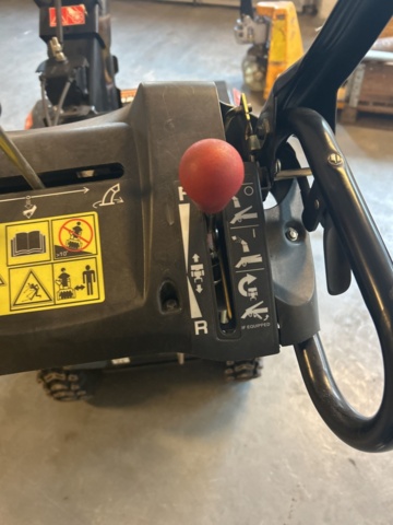 1296799-5 Snöslunga McCulloch ( Reperationsobjekt )