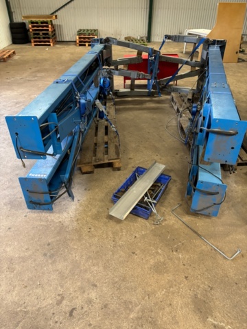 1410672-5 Tvåpelarlyft 4 ton, 2 st