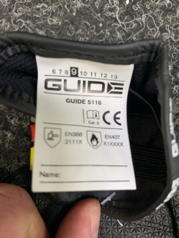 1429772-4 8 par Arbetshandskar Guide 5116 strl. 9