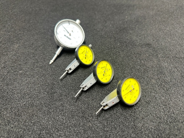 Rocker indicator and indicator clock - PS Auction - We value the future ...