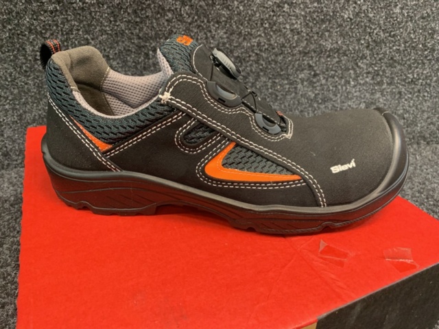 1430751-2 Skyddsskor Sievi Roller XL + S3, Strl 45