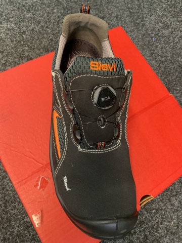 1430751-3 Skyddsskor Sievi Roller XL + S3, Strl 45