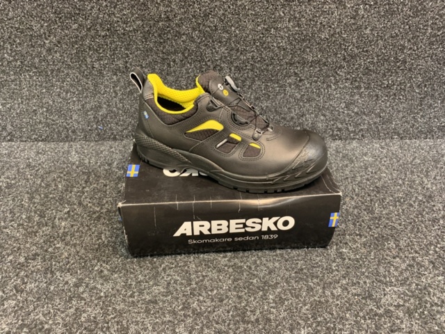 1430942-1 Skyddsskor Arbesko 386, Strl 46