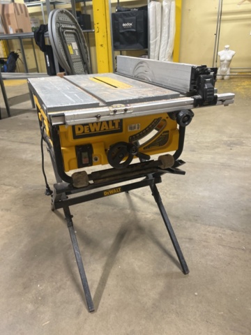 1431161-2 Table saw with stand - DeWalt DW745-QS