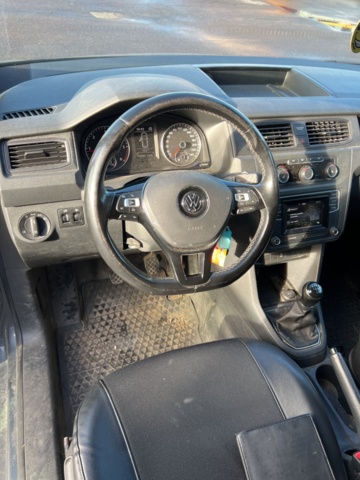 1351328-27 Volkswagen Caddy Van 2.0 TDI BlueMotion Manuell, 150hk, -2016