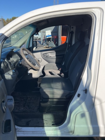 1351329-23 Nissan NV200 Van 1.5 dCi Manuell, 90hk, -2015