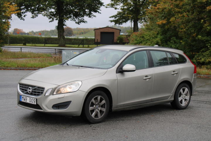 1430304-1 Volvo V60 D2 Powershift, 115hk, -2012