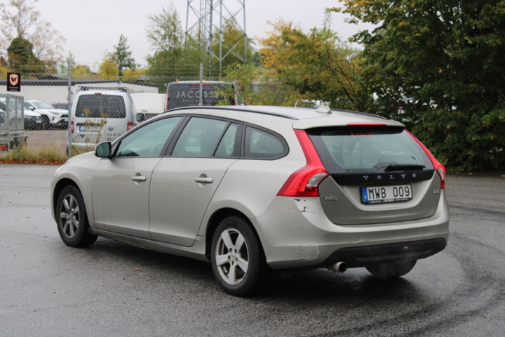 1430304-3 Volvo V60 D2 Powershift, 115hk, -2012