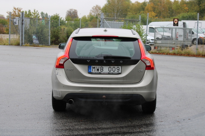 1430304-4 Volvo V60 D2 Powershift, 115hk, -2012