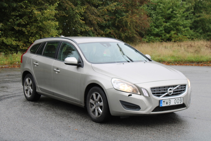 1430304-7 Volvo V60 D2 Powershift, 115hk, -2012