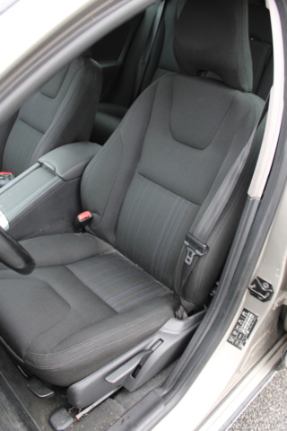 1430304-22 Volvo V60 D2 Powershift, 115hk, -2012