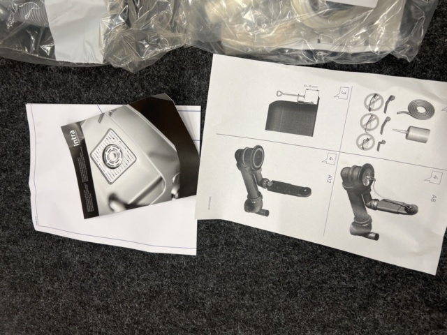 1427393-9 Diskho Intra  Barents BA3013-R06 Vändbar