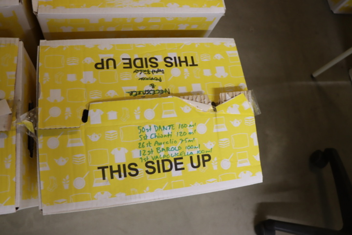 1430968-6 Varulager - Exklusiva hårvårdsprodukter för män