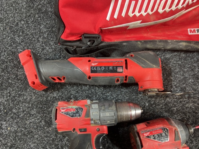 1431173-8 Verktygspaket - Milwaukee