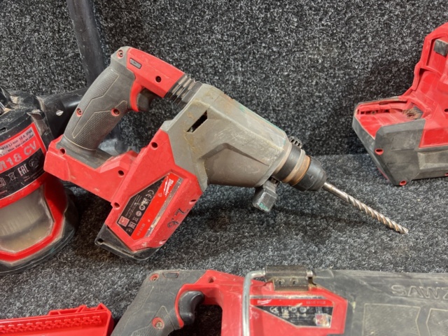 1431174-2 Verktygspaket - Milwaukee