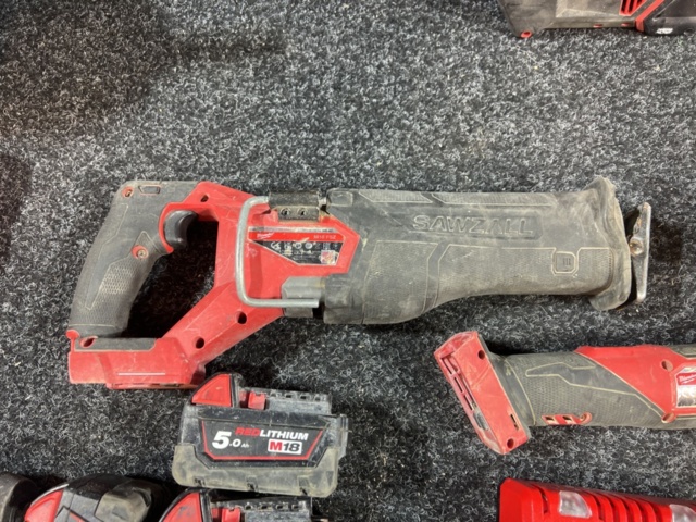 1431174-10 Verktygspaket - Milwaukee