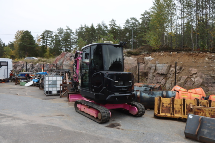 1431883-4 Excavator Volvo ECR35D 3.5 tons, 2 buckets
