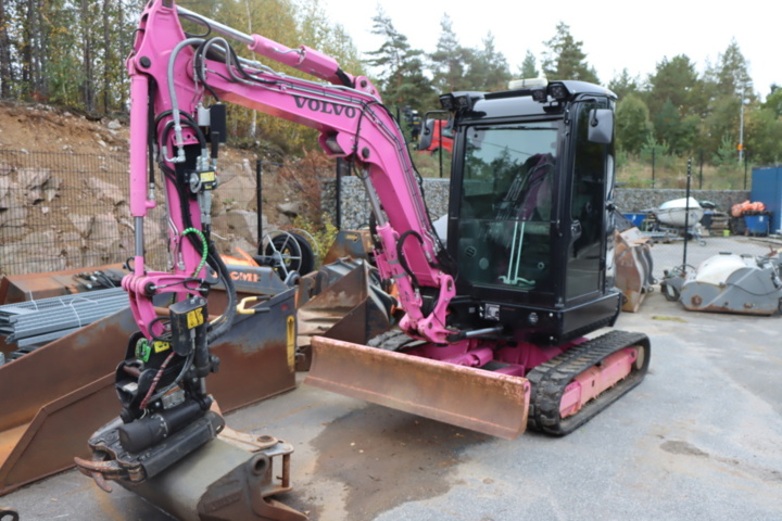1431883-21 Excavator Volvo ECR35D 3.5 tons, 2 buckets