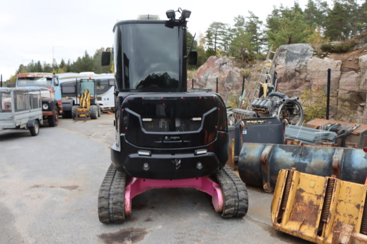 1431883-36 Excavator Volvo ECR35D 3.5 tons, 2 buckets