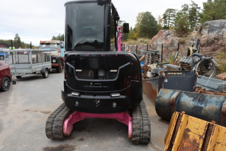 1431883-18 Excavator Volvo ECR35D 3.5 tons, 2 buckets