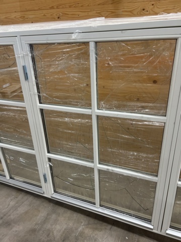 1416336-3 Glass part 2680x1280 Transport damaged