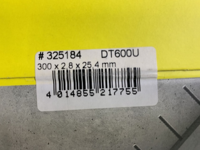 1429706-6 Diamantkapskiva Klingspor DT600 U 300x25,4 mm