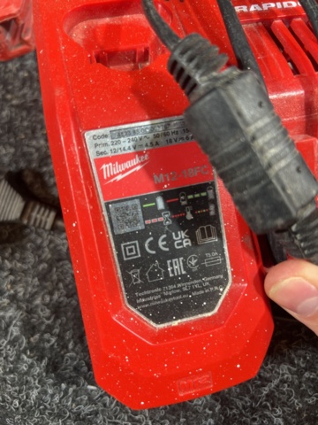 1431185-2 Skruvautomat 2 st med skruvdragare 2 st - Milwaukee