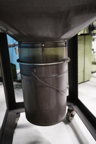 1403969-10 Nederman Extraction system on stand – complete with hose and filter