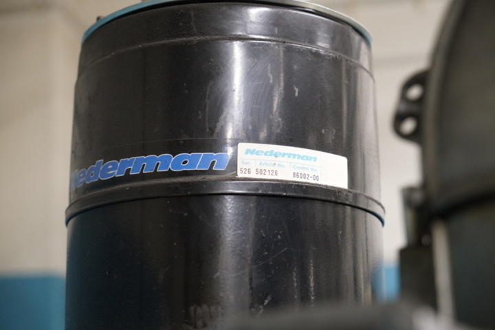 1403969-11 Nederman Extraction system on stand – complete with hose and filter