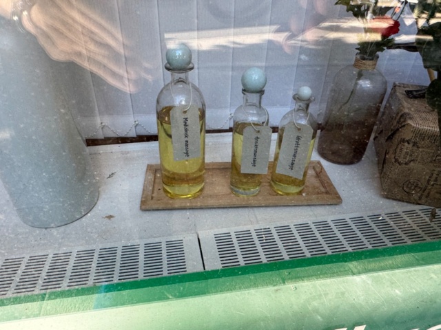 1199663-3 Innehåll i rum enligt bilder