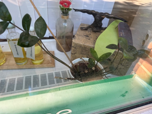 1199663-4 Innehåll i rum enligt bilder