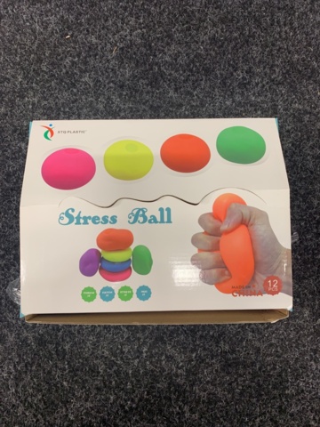 1431899-3 Pussel, slime-kit, stressbollar m.m.