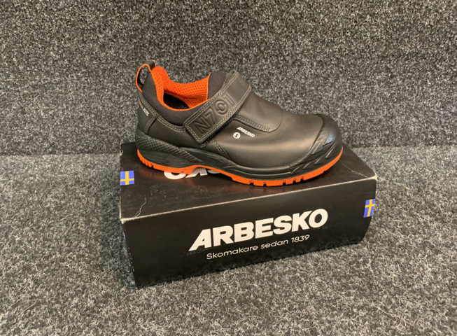 1430934-1 Skyddsskor Arbesko 701, Strl 40