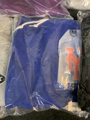 1421310-13 10 st klädesplagg, Strl M