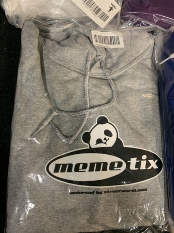 1421310-14 10 st klädesplagg, Strl M