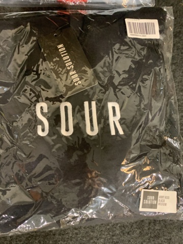 1421312-6 8 st klädesplagg, Strl M