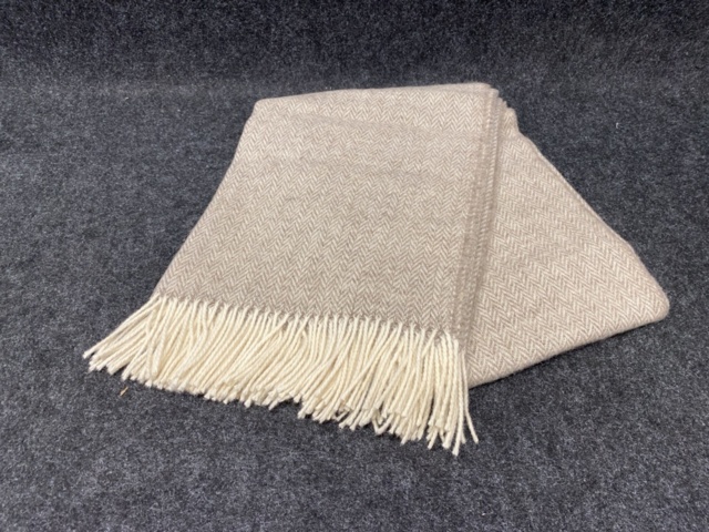 1429031-3 513 st Ullplädar, 140x200 cm