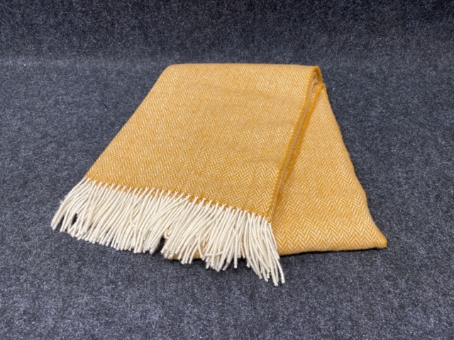 1429031-6 513 st Ullplädar, 140x200 cm