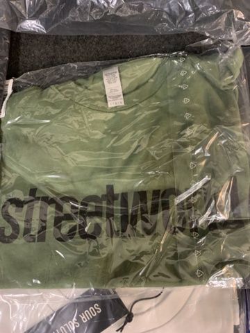 1421329-8 10 st klädesplagg, Strl L