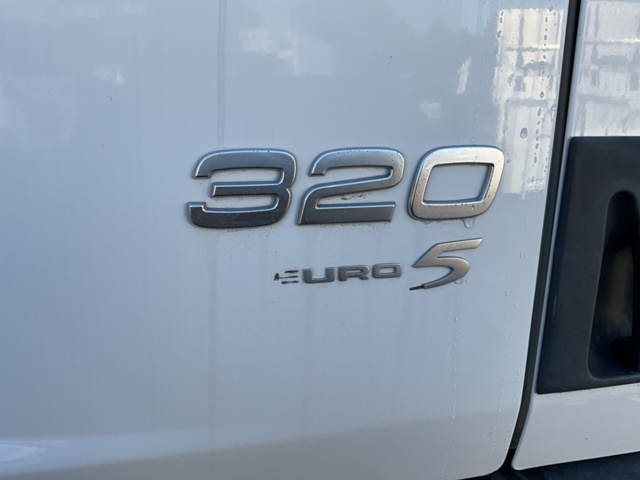 1406554-30 Liftdumper Volvo FE 7.1 I-Shift, 320hk, 2008