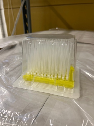 1368033-2 Stort parti med laboratorietillbehör och utrustning - ca 700 000 artiklar