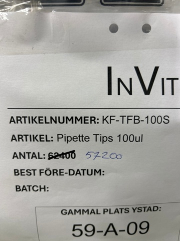 1368033-7 Stort parti med laboratorietillbehör och utrustning - ca 700 000 artiklar