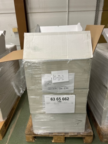 1368033-8 Stort parti med laboratorietillbehör och utrustning - ca 700 000 artiklar