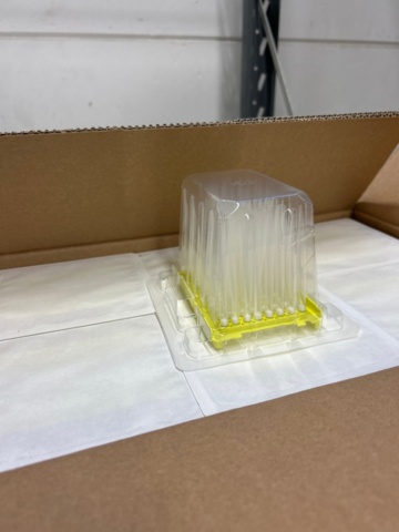 1368033-30 Stort parti med laboratorietillbehör och utrustning - ca 700 000 artiklar