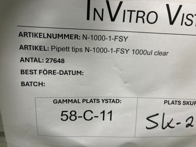 1368033-31 Stort parti med laboratorietillbehör och utrustning - ca 700 000 artiklar