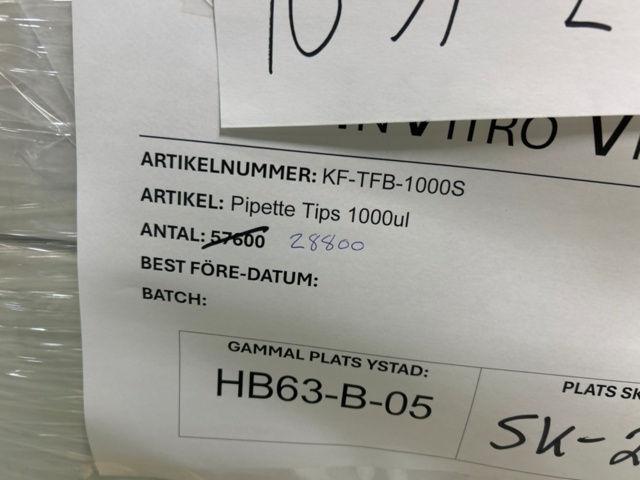 1368033-33 Stort parti med laboratorietillbehör och utrustning - ca 700 000 artiklar