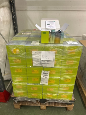 1368033-34 Stort parti med laboratorietillbehör och utrustning - ca 700 000 artiklar