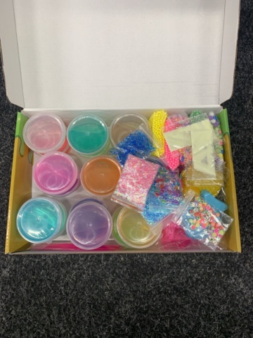 1431929-7 Bead crafts, craft kits etc.