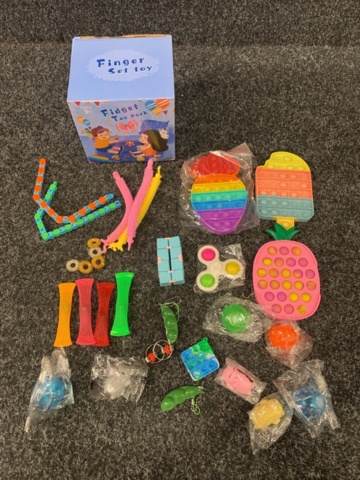 1431929-11 Bead crafts, craft kits etc.