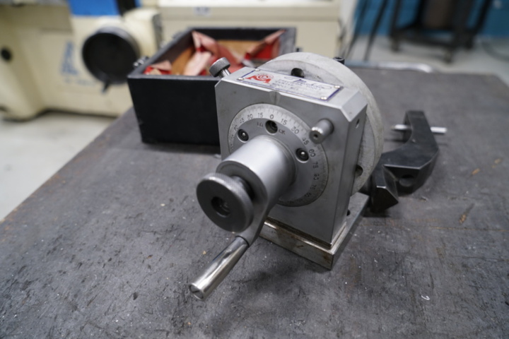 1404018-5 Dividing device Michilin MCL 450 with accessories